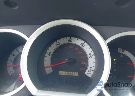 2013 Toyota Tacoma Prerunner V6 z USA, uszkodzony, nr VIN 3TMKU4HN7DM038557